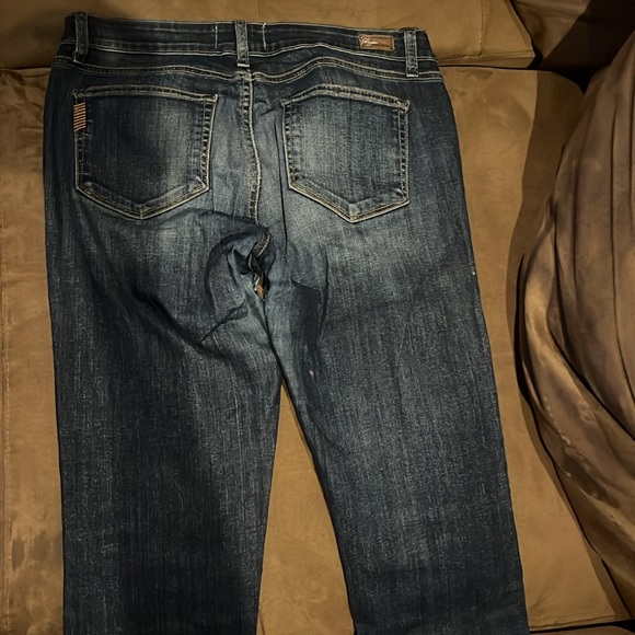 Authentic Paige Eliza peg skinny jeans. Size 30.  Made in USA. - Picture 3 of 4